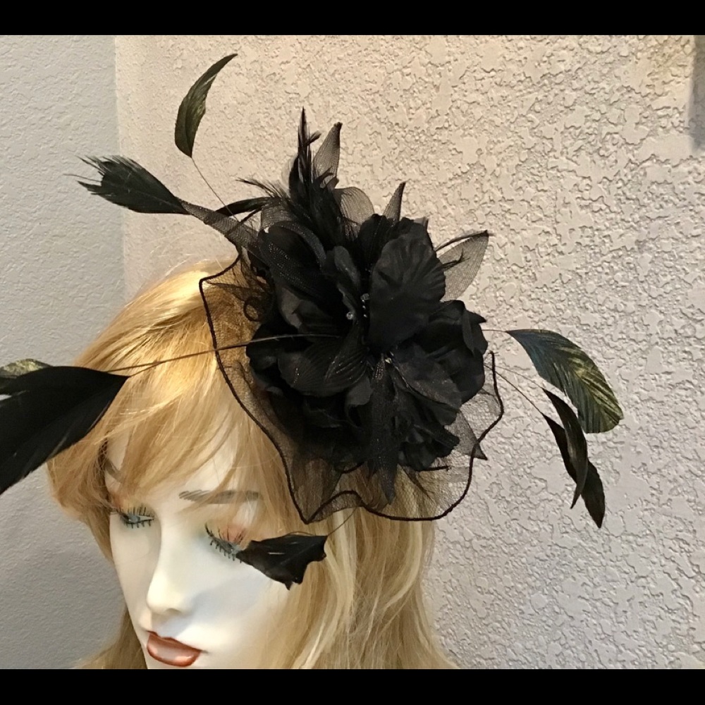 Stunning Hair Clip Hat